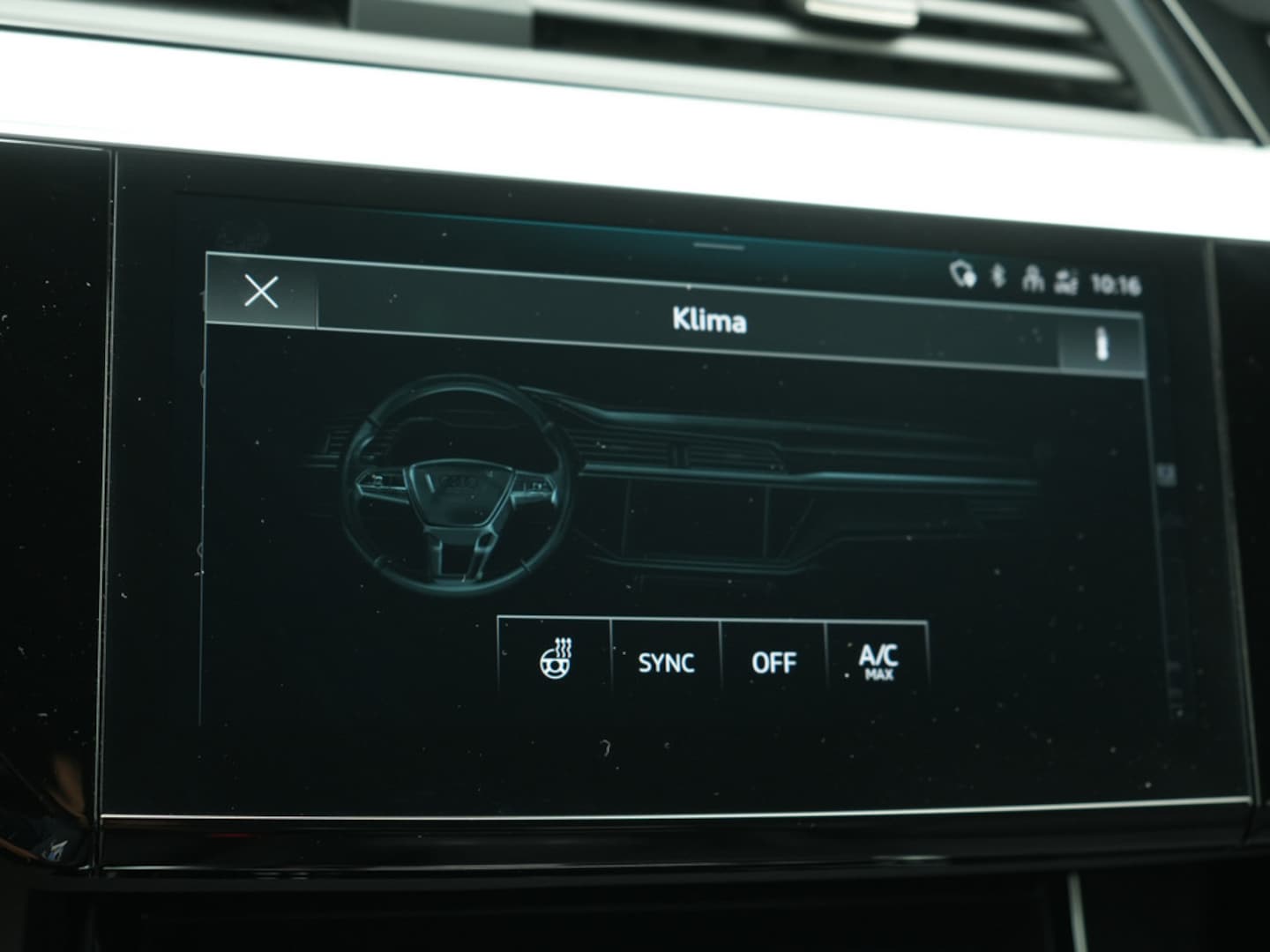 Bild über Audi Q8 e-tron advanced 50 e-tron quattro - für weitere Informationen kontaktieren Sie den Audi Partner