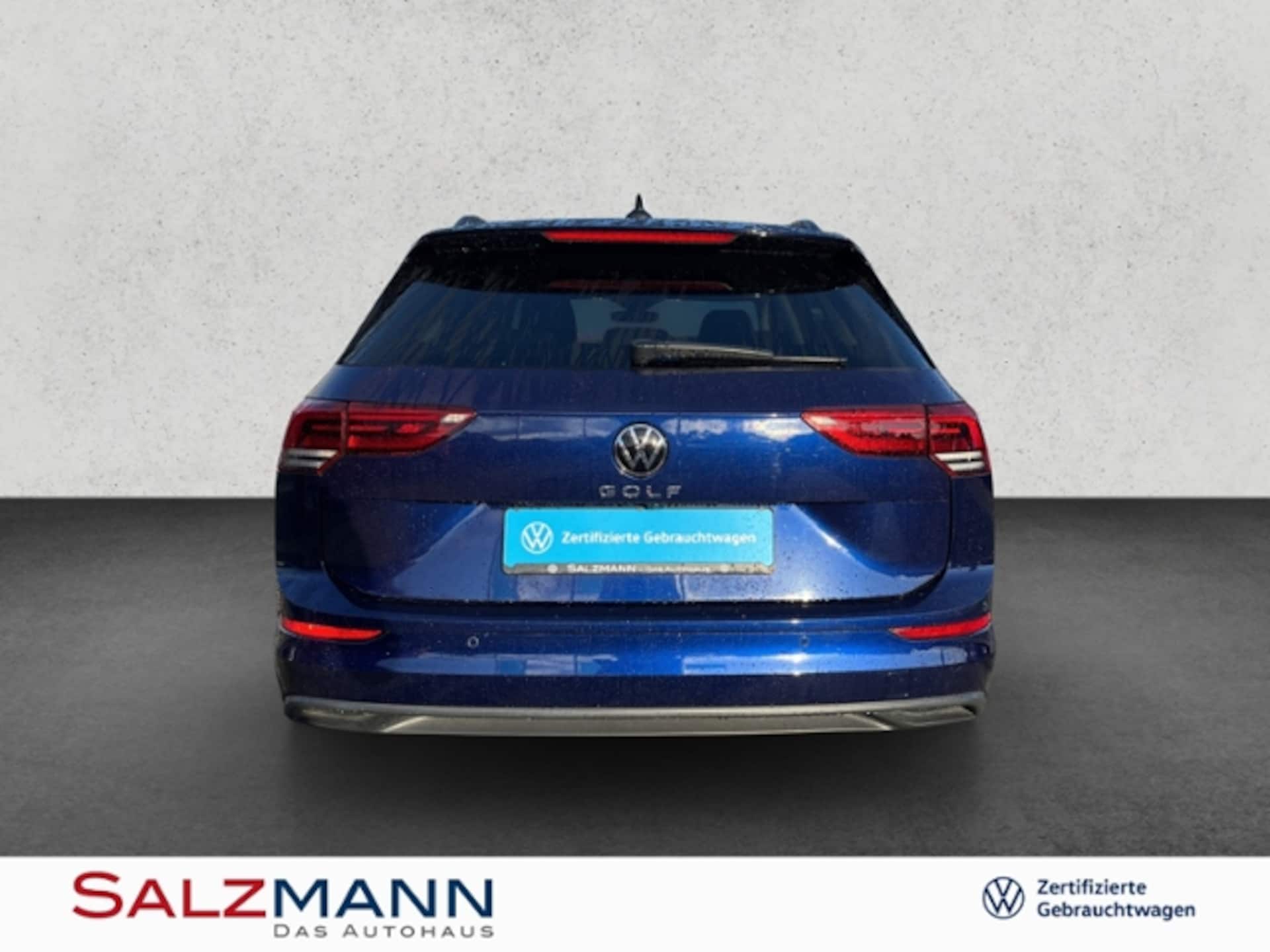 Volkswagen Golf Variant Life