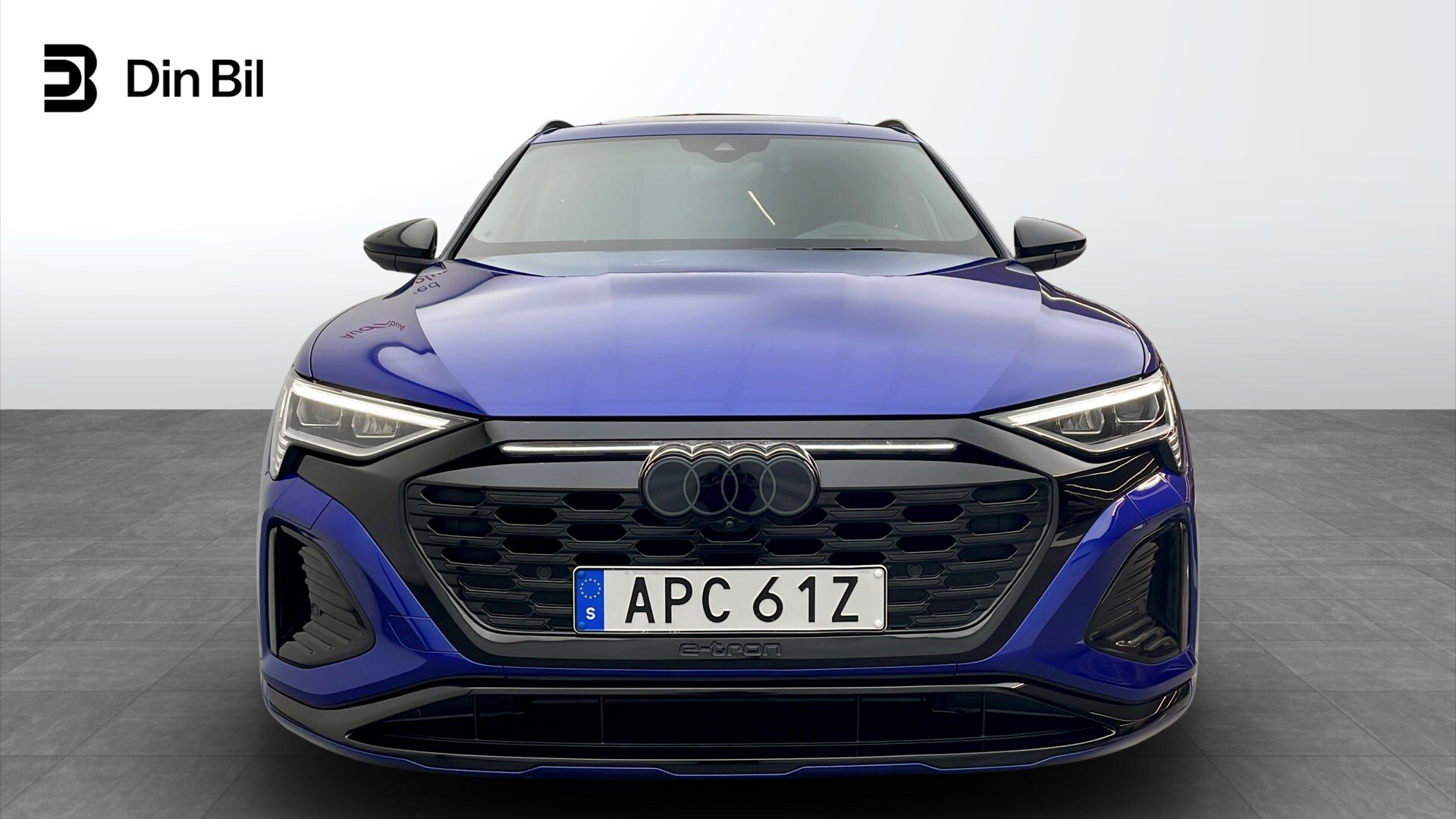 Bild som visar Audi Q8 Sportback e-tron Q8 Sportback 55 e-tron quattro S line 300,00 kW - för mer information kontakta din Audi Partner