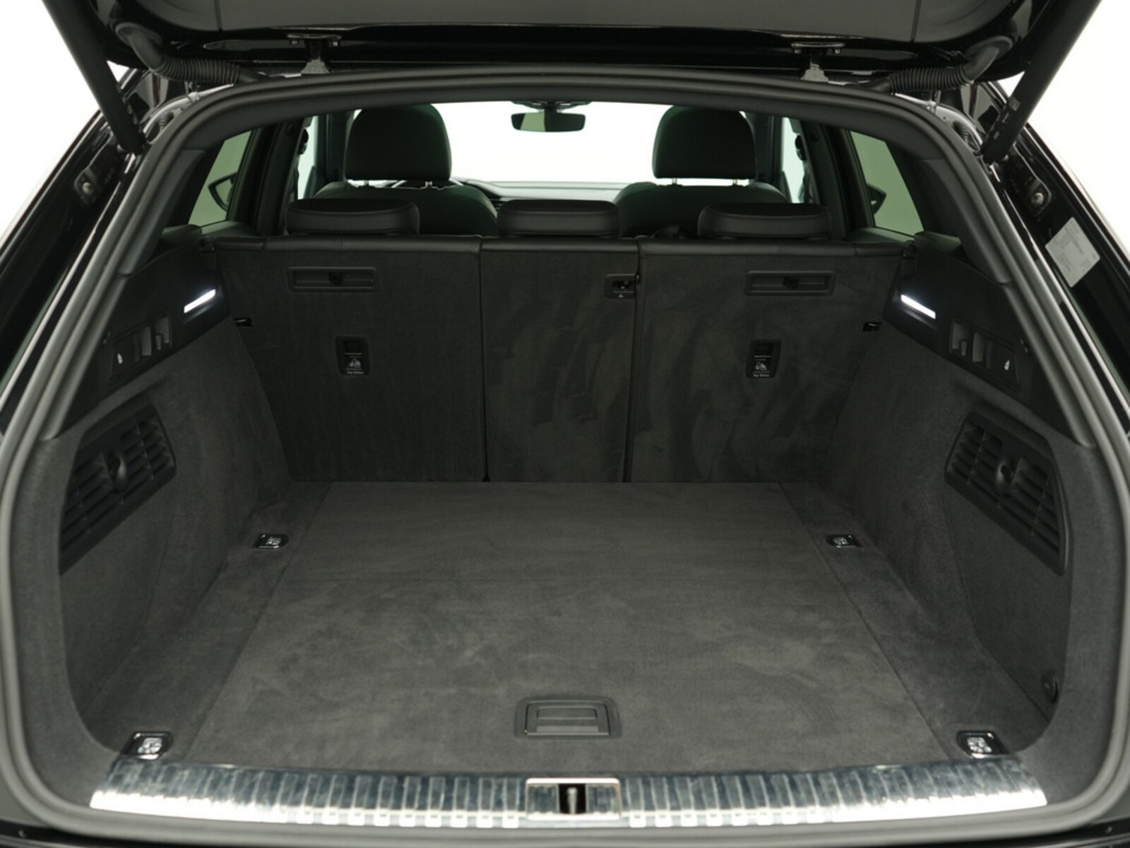 Audi Q8 e-tron – Bild 19
