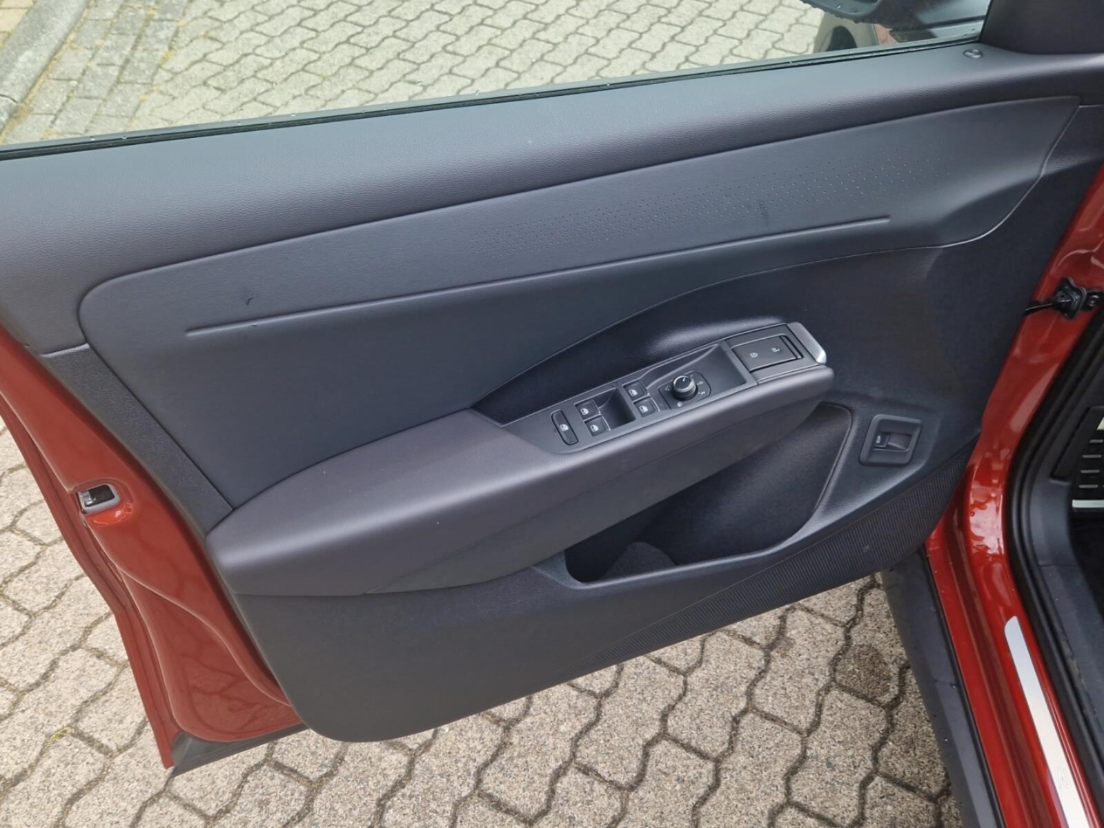 Volkswagen T-Roc – Bild 12