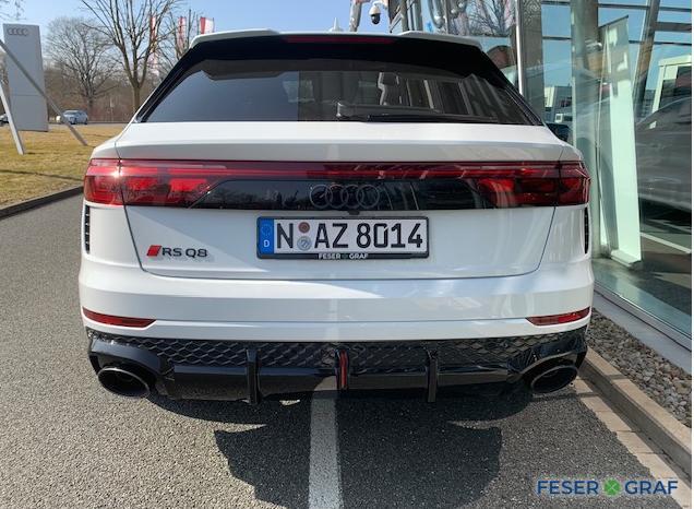 Audi RS Q8 SUV