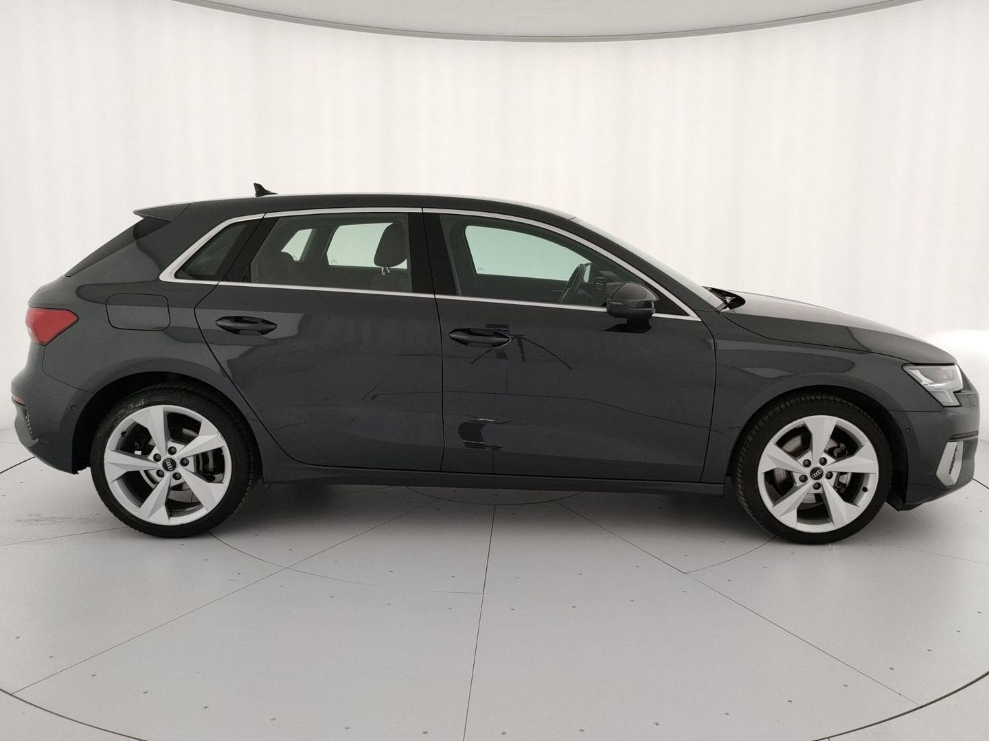 Immagine di Audi A3 Sportback Business Advanced 35 TDI 110 kW (150 PS) S tronic - Vista: for more details contact your dealer