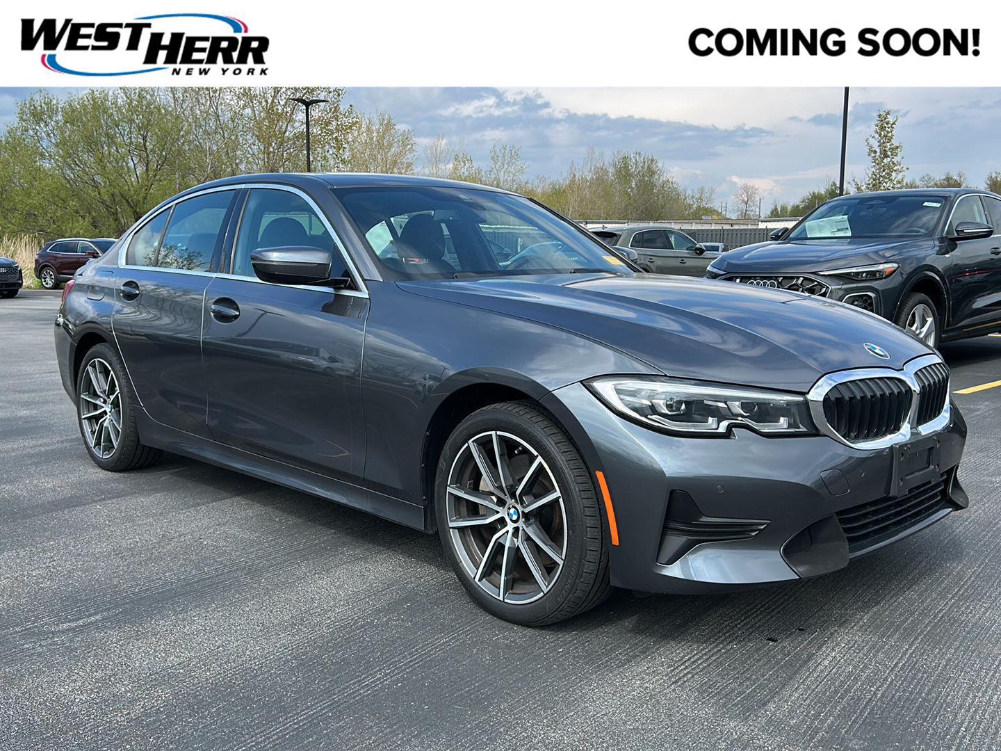 2020 BMW 3 Series 330i xDrive Sedan's photo