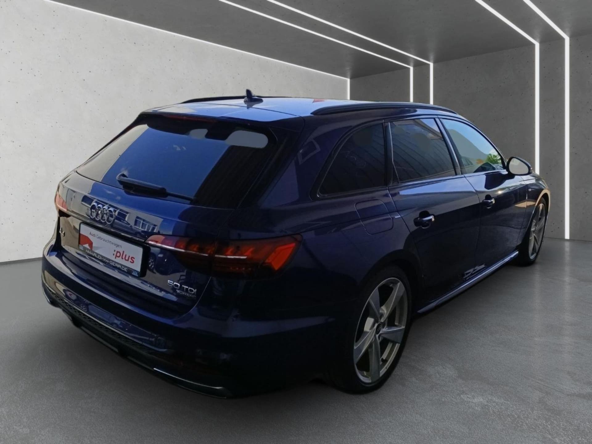 Audi A4 Avant S line