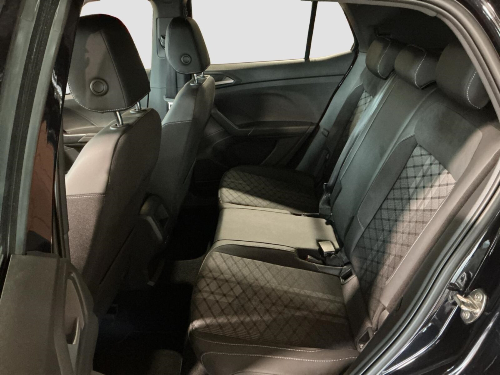 Volkswagen T-Cross – Bild 11