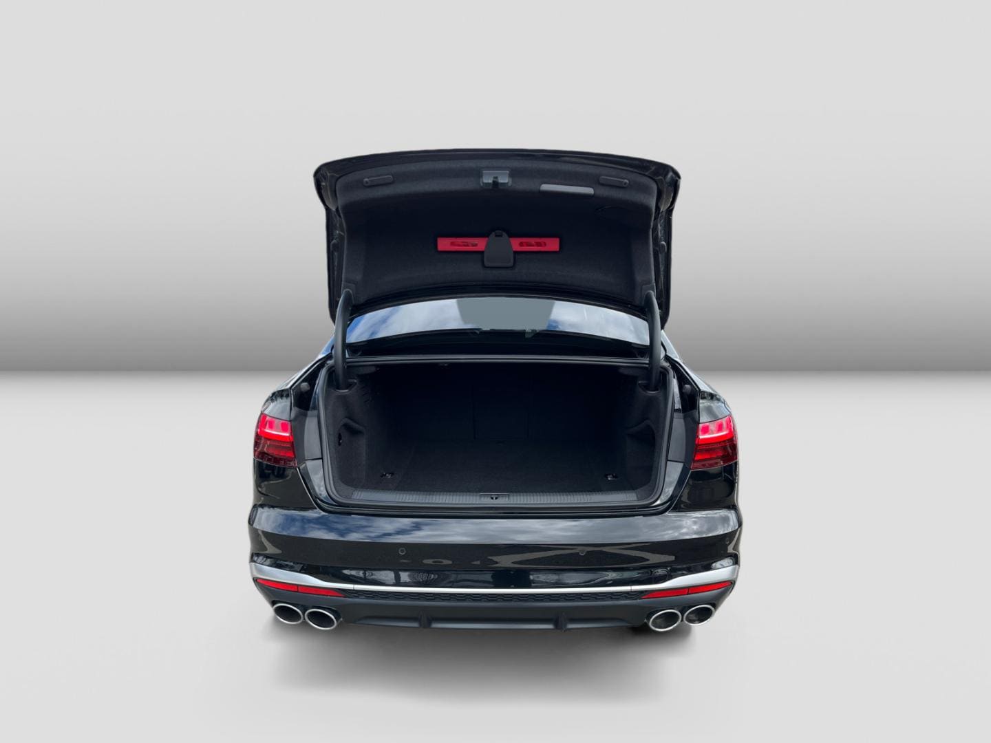 Bild über Audi S4 Limousine TDI quattro tiptronic - für weitere Informationen kontaktieren Sie den Audi Partner