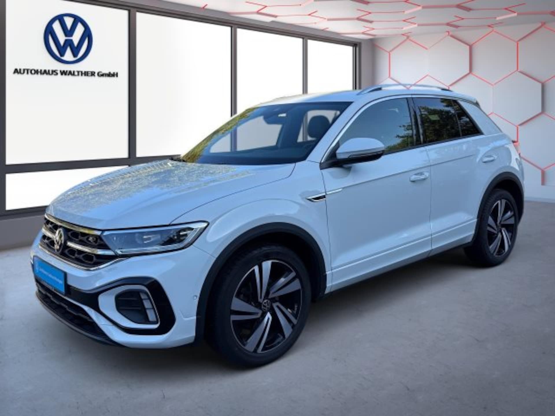 Volkswagen T-Roc — Volkswagen T-Roc R-Line