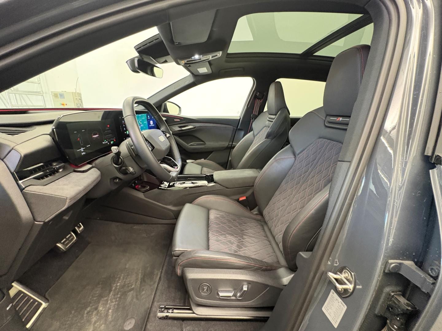 Bild über Audi Q6 SUV e-tron e-tron quattro - für weitere Informationen kontaktieren Sie den Audi Partner