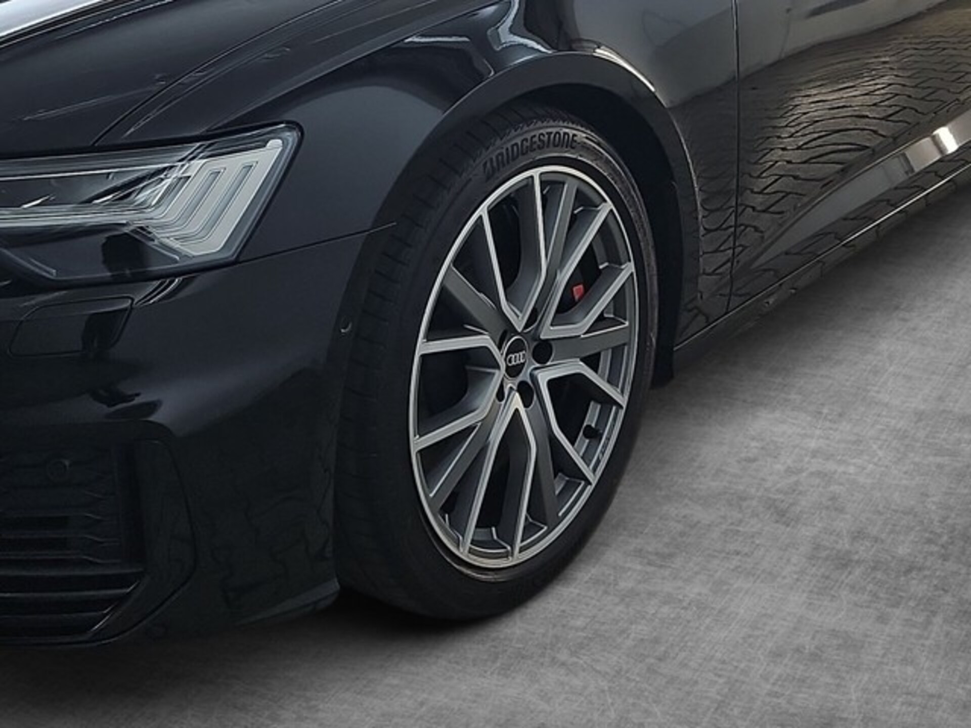 Audi S6 Avant