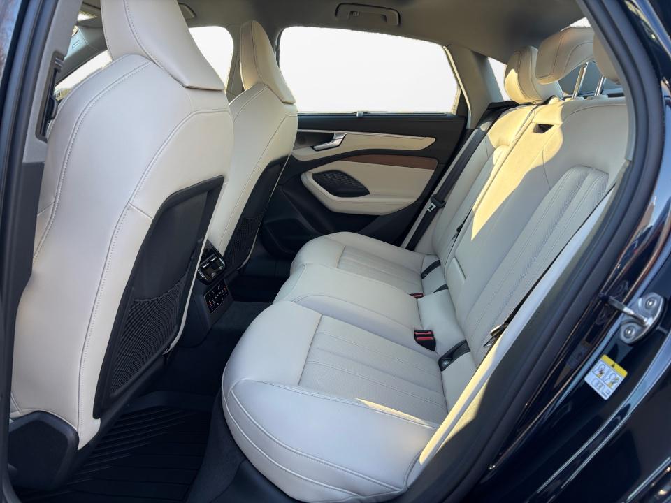 2026 Audi A6 Premium Plus - Photo 13