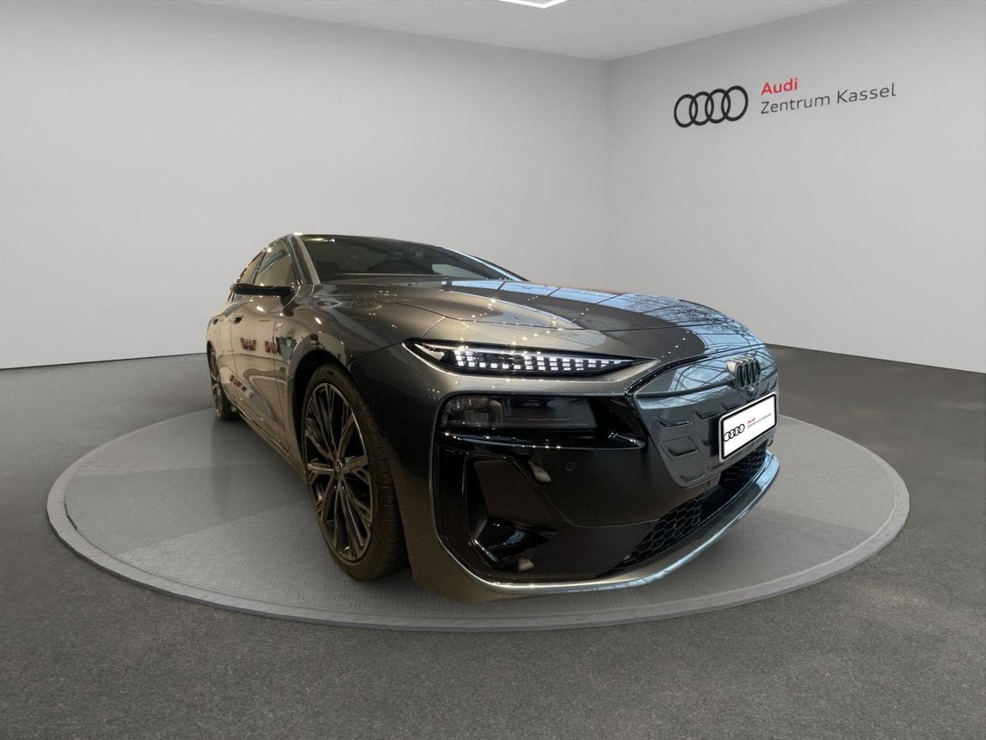 Bild über Audi A6 Sportback e-tron e-tron performance - für weitere Informationen kontaktieren Sie den Audi Partner