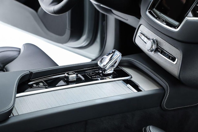 2025 Volvo XC90 Ultra - Photo 34
