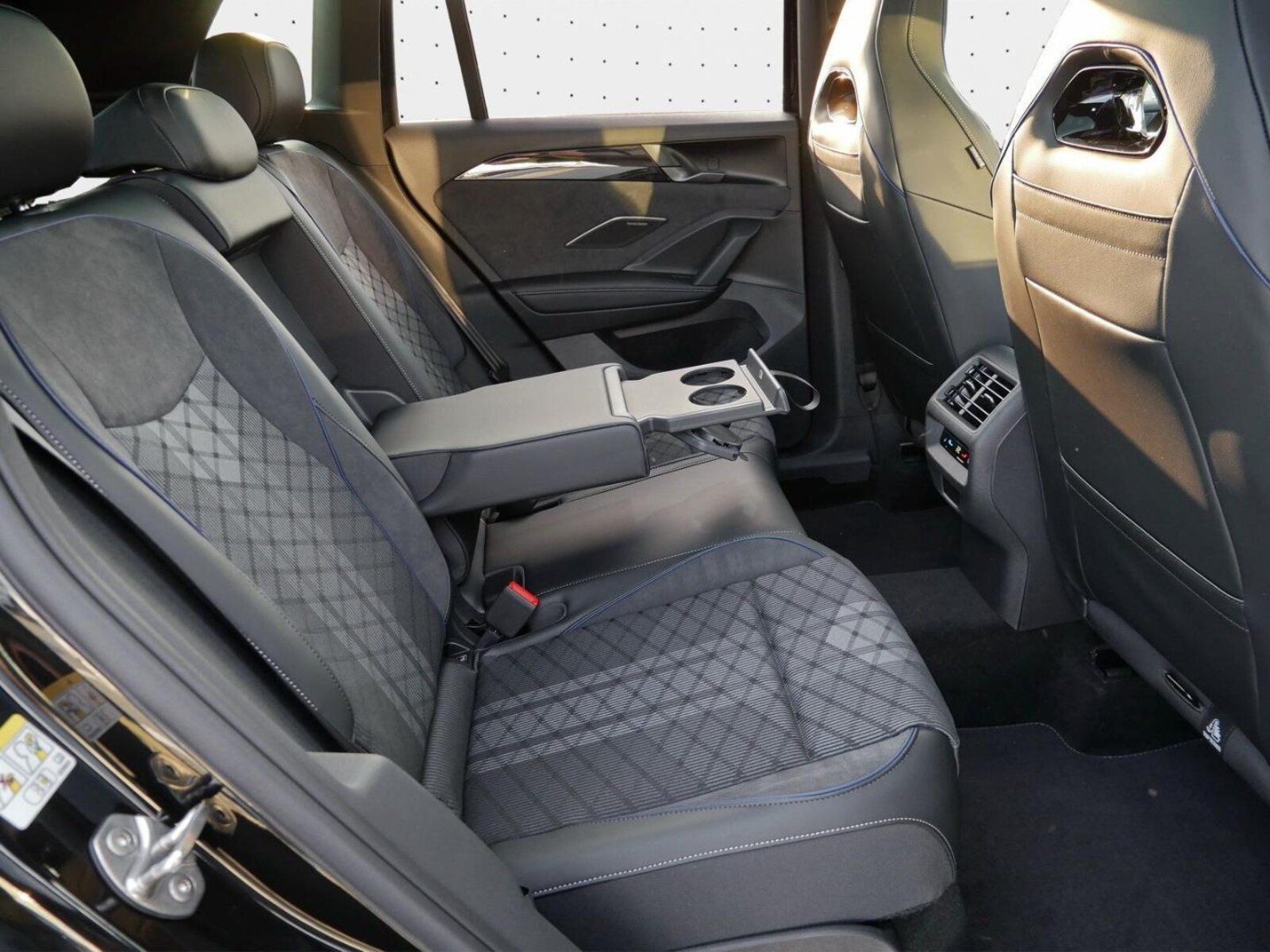 Volkswagen Tiguan – Bild 16
