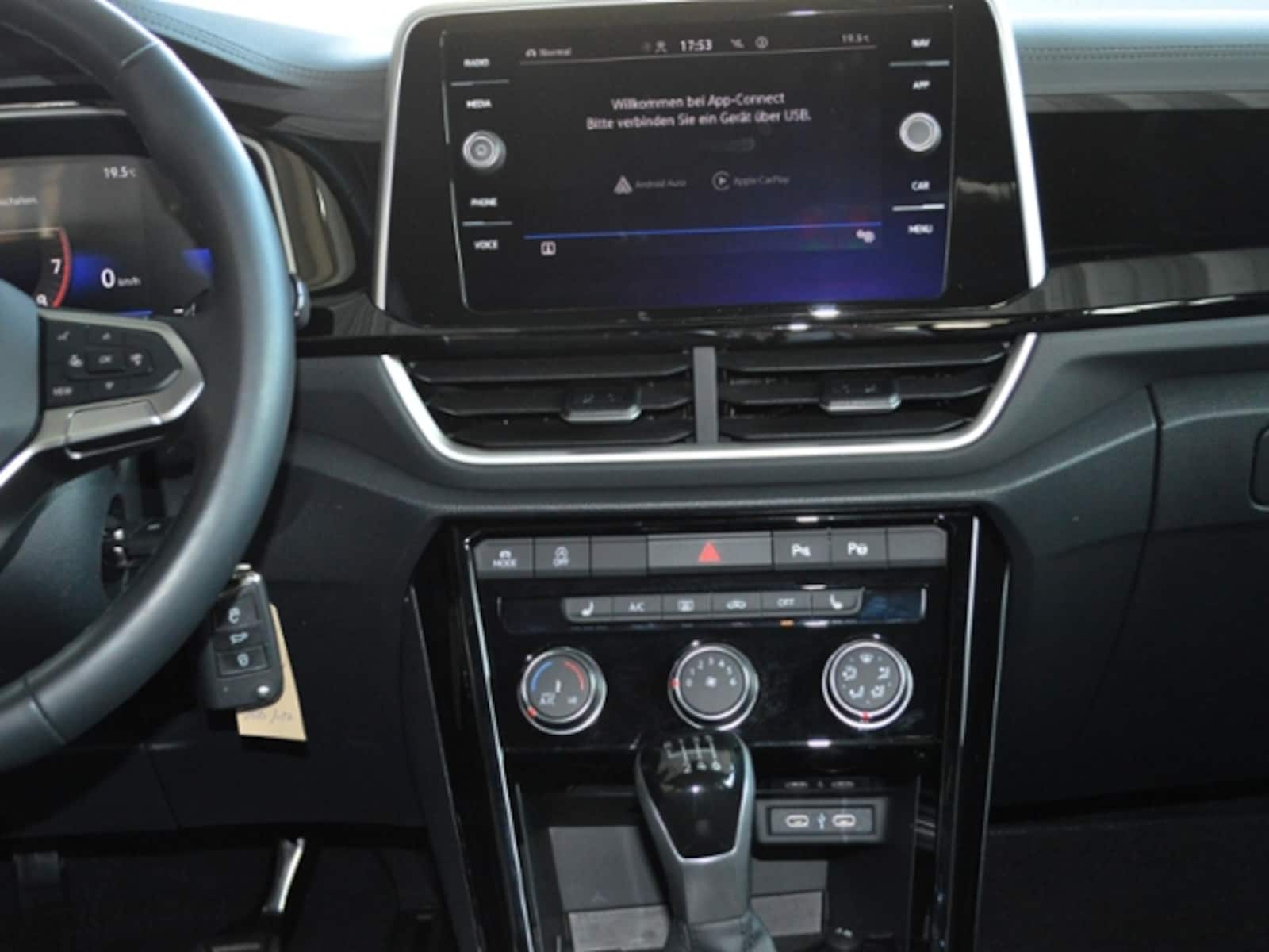 Volkswagen T-Roc – Bild 8