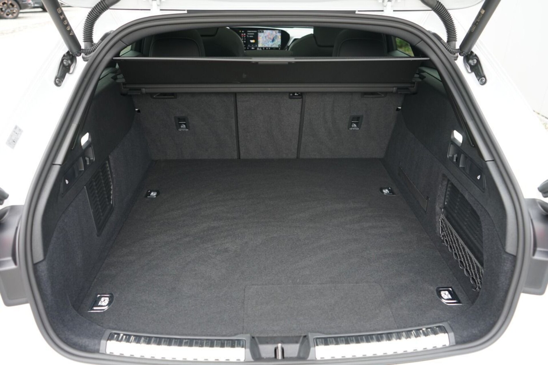 Audi A5 Avant e-hybrid edition one