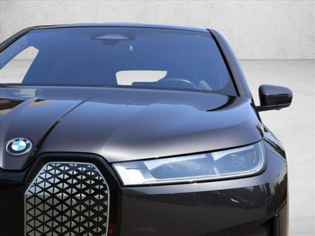 2023 BMW iX