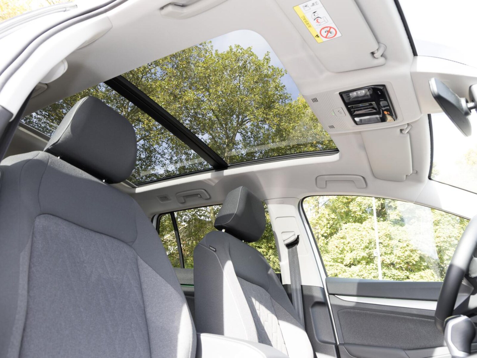 Volkswagen Golf Variant – Bild 12