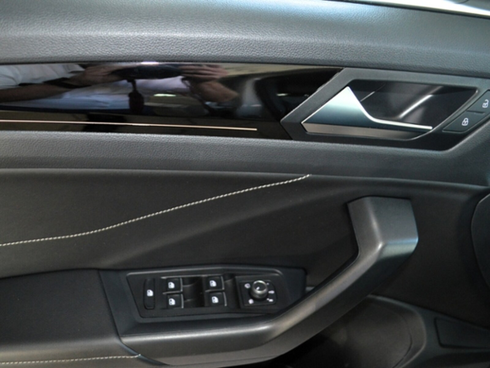 Volkswagen T-Roc – Bild 13
