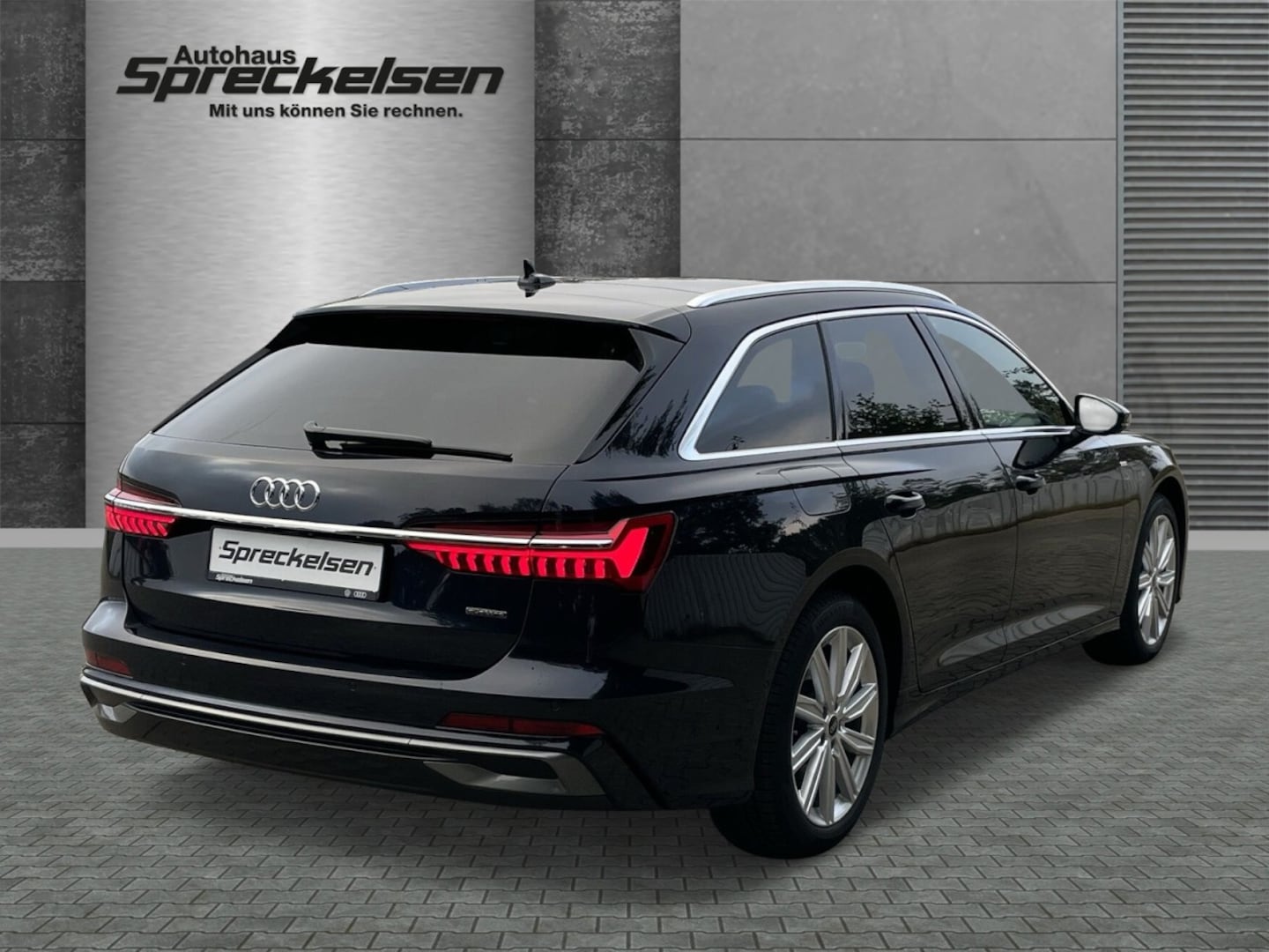 Bild über Audi A6 Avant TFSI e S line 50 TFSI e quattro S tronic - für weitere Informationen kontaktieren Sie den Audi Partner
