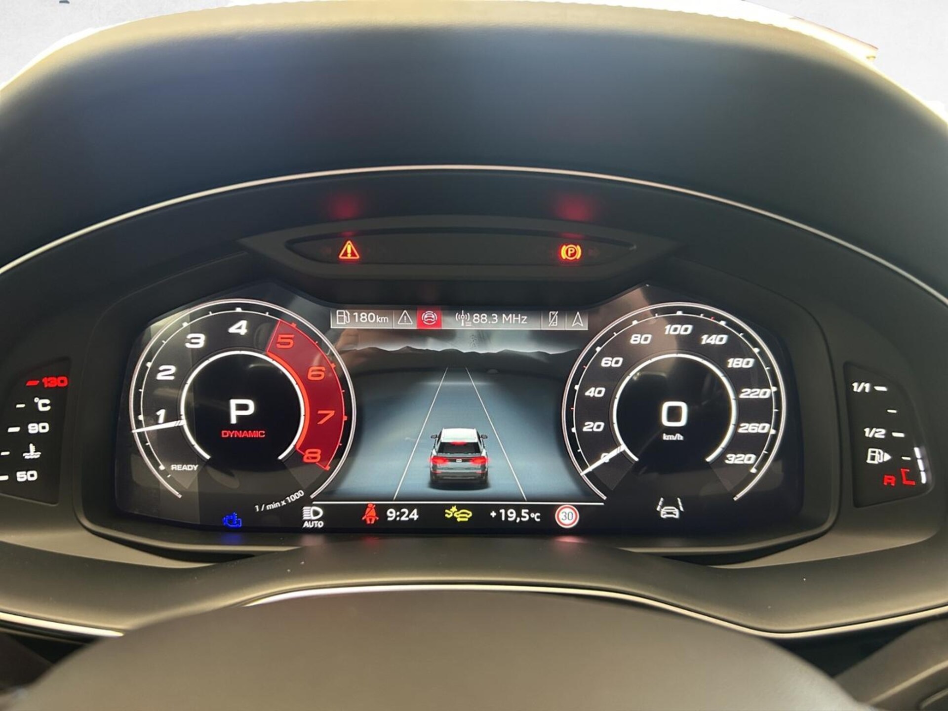 Audi RS Q8 SUV performance