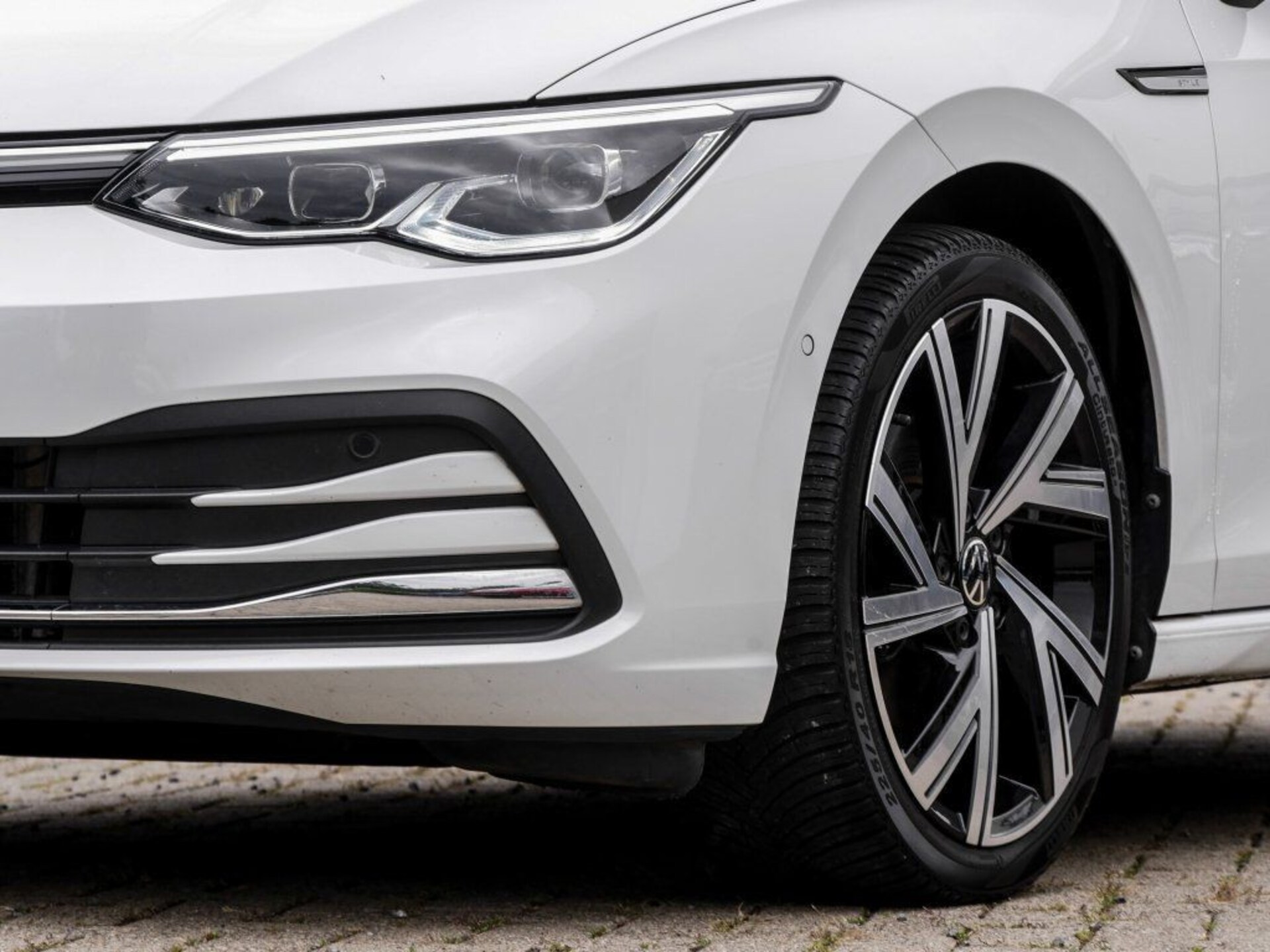 Volkswagen Golf Style