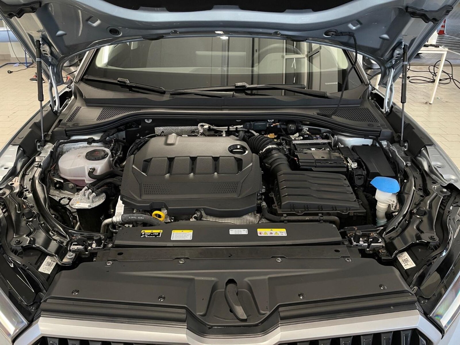 Škoda Superb Combi – Bild 7