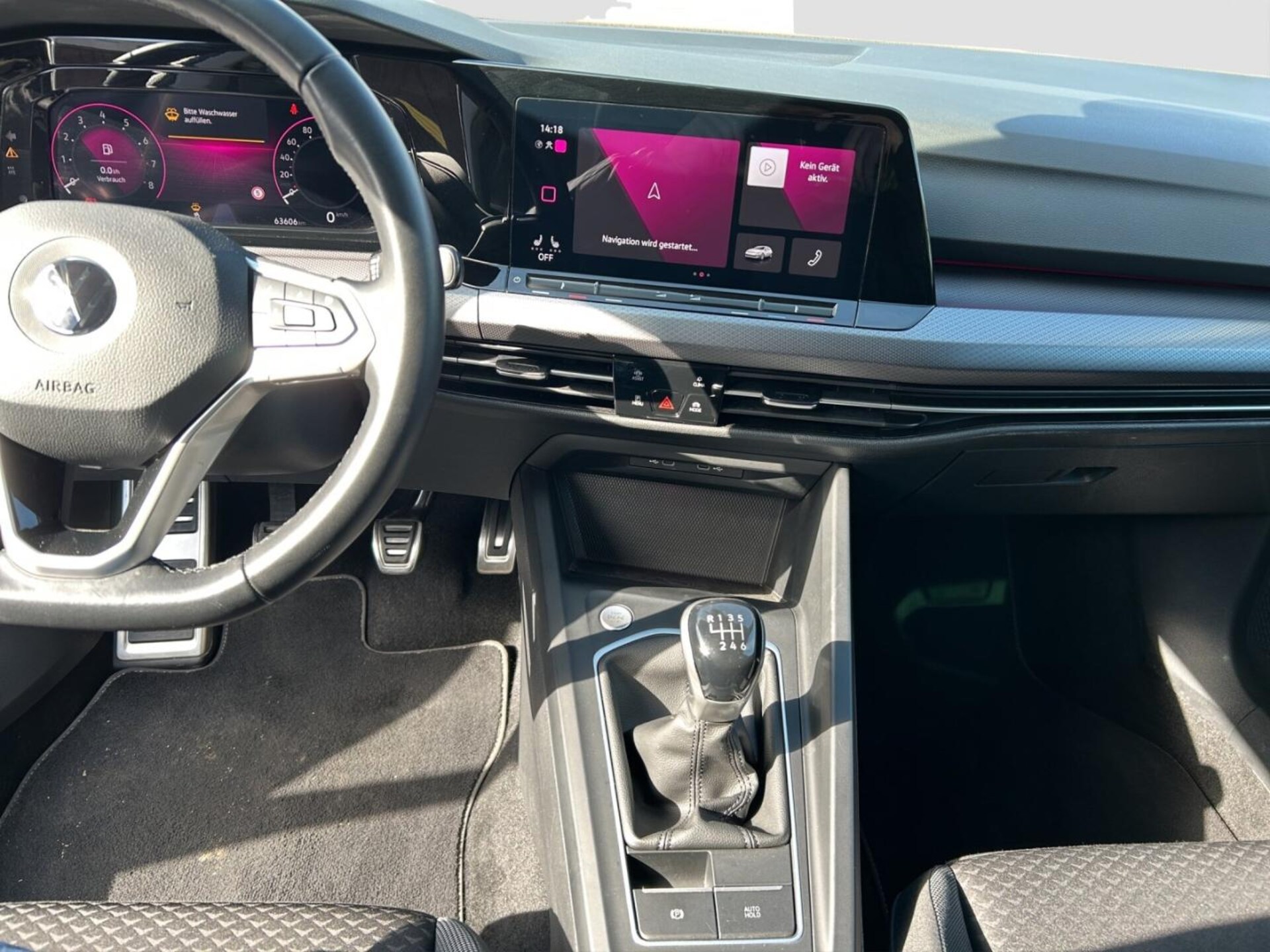 Volkswagen Golf Active