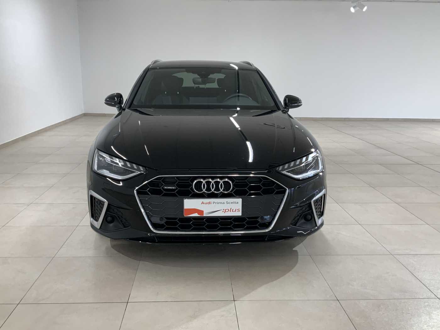 Immagine di Audi A4 Avant S line edition 40 TDI quattro 150 kW (204 CV) S tronic - Vista: for more details contact your dealer