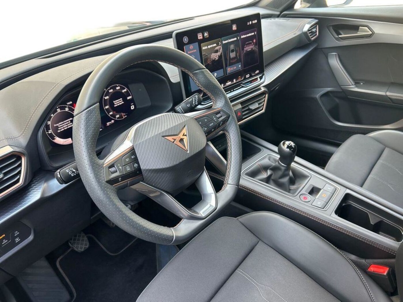 CUPRA Formentor 1.5 TSI 110 kW (150 CV) — photo 9
