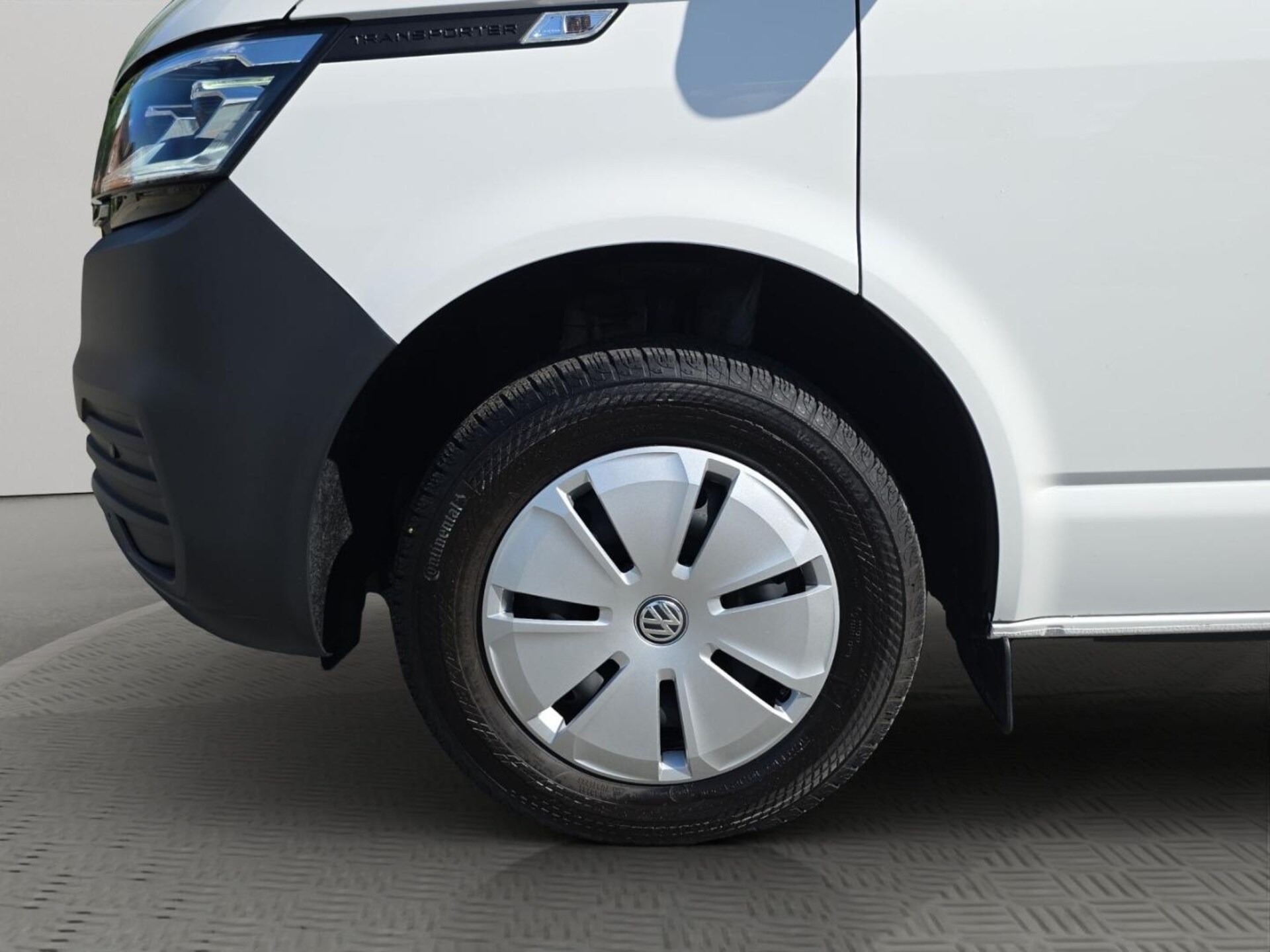 Volkswagen T6.1 Transporter Kasten langer Radstand