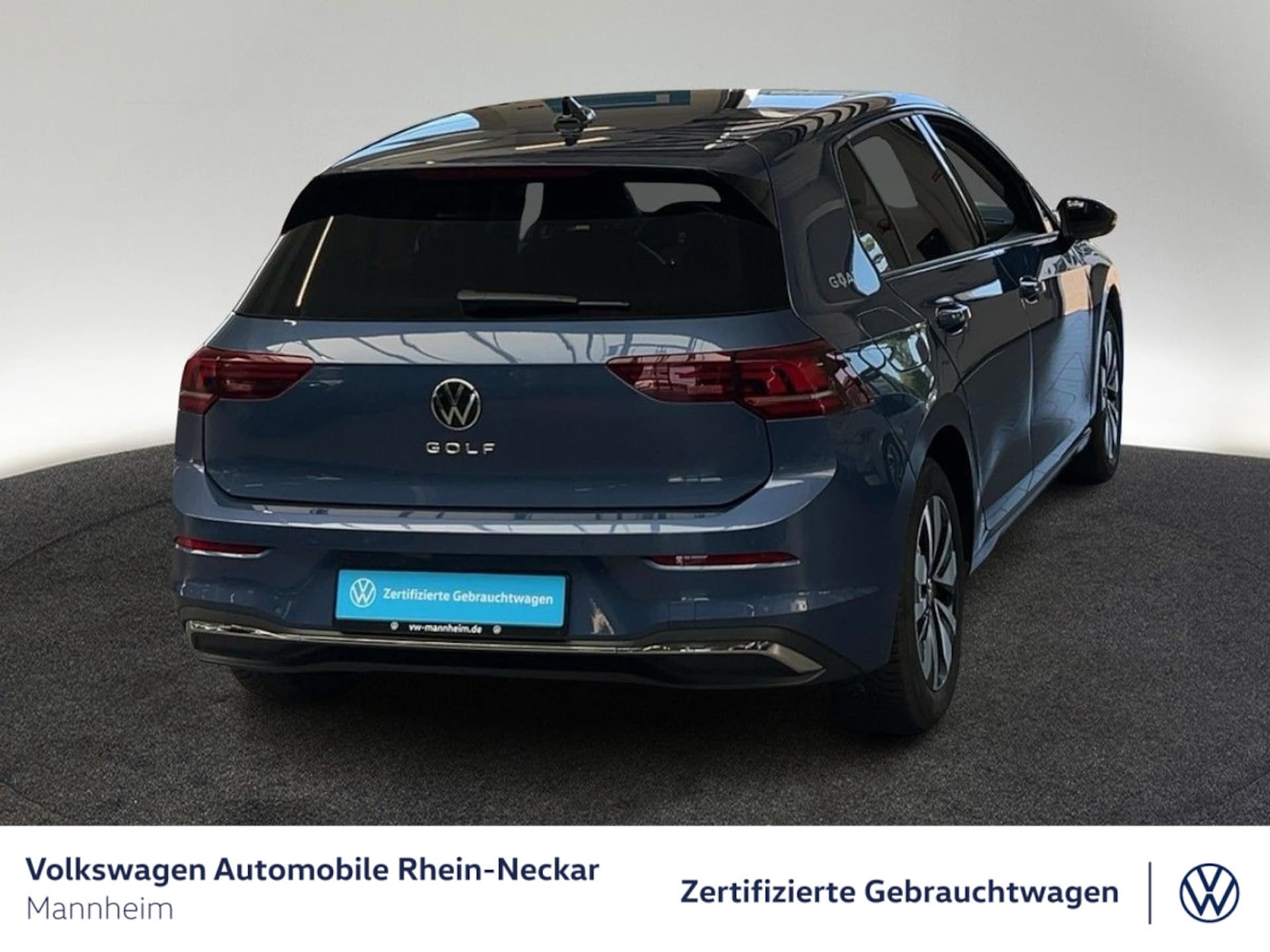 Volkswagen Golf Life