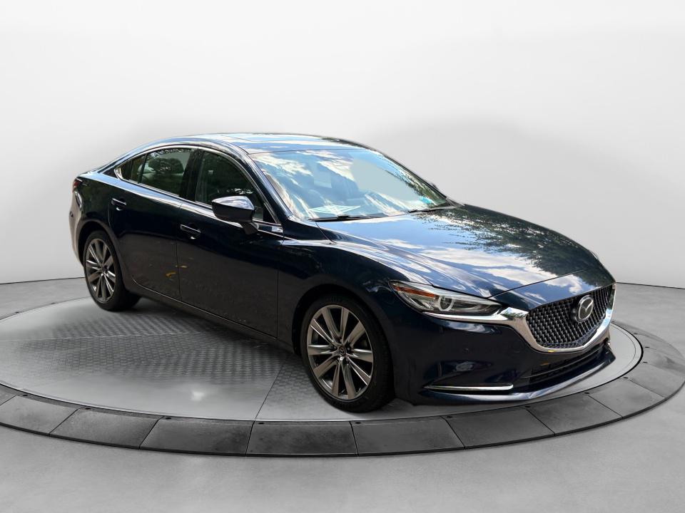 2018 Mazda EZ-6 Signature Auto's photo