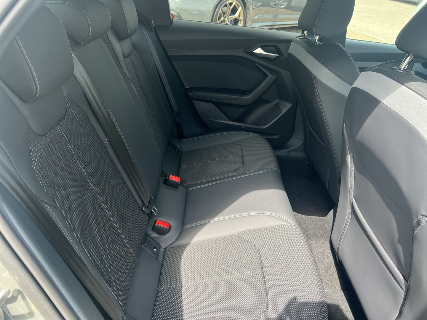 Bild über Audi A1 allstreet 35 TFSI S tronic - für weitere Informationen kontaktieren Sie den Audi Partner