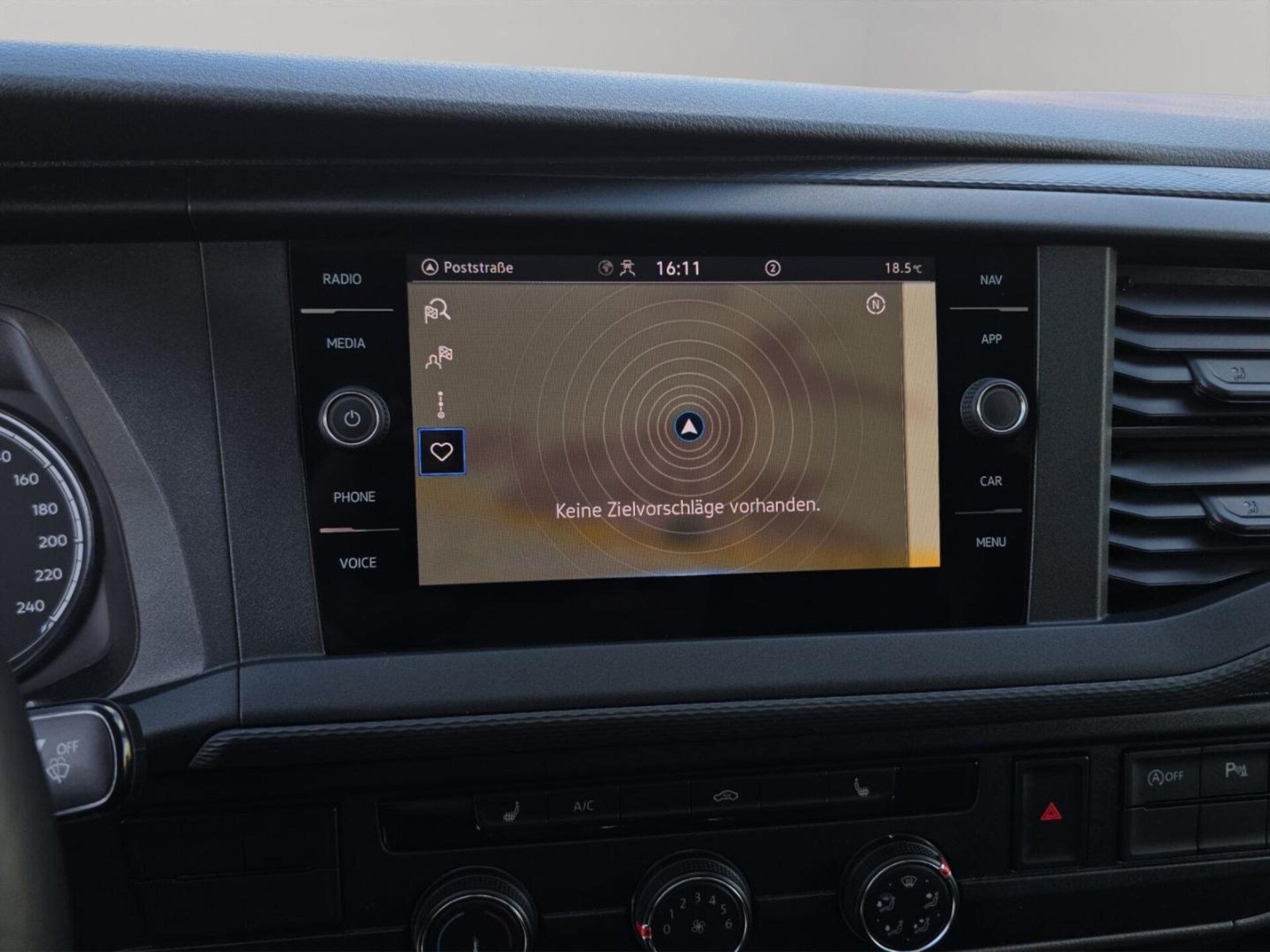 Volkswagen T6.1 Transporter Kasten langer Radstand