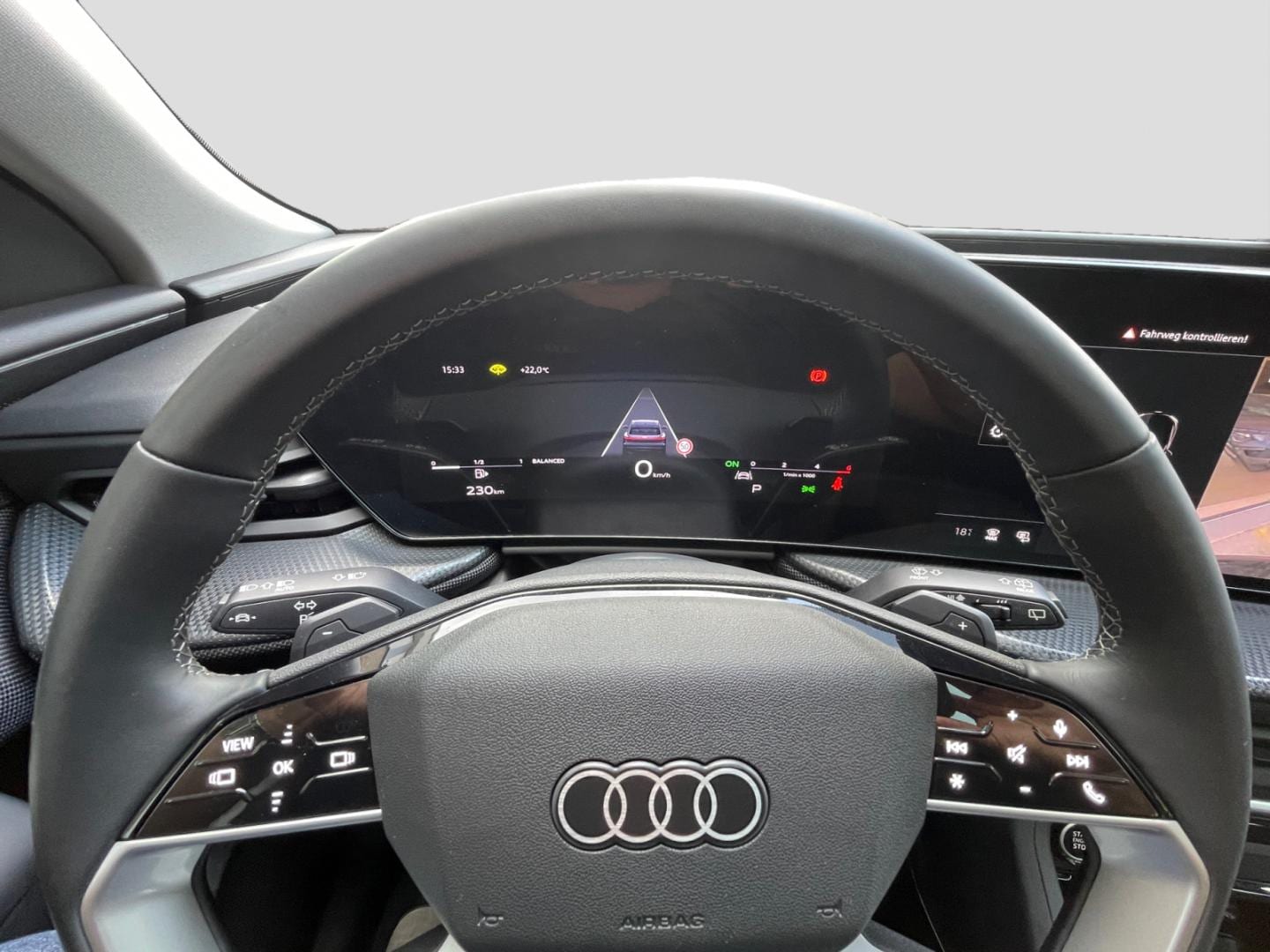 Bild über Audi Q5 SUV TDI quattro 150 kW S tronic - für weitere Informationen kontaktieren Sie den Audi Partner