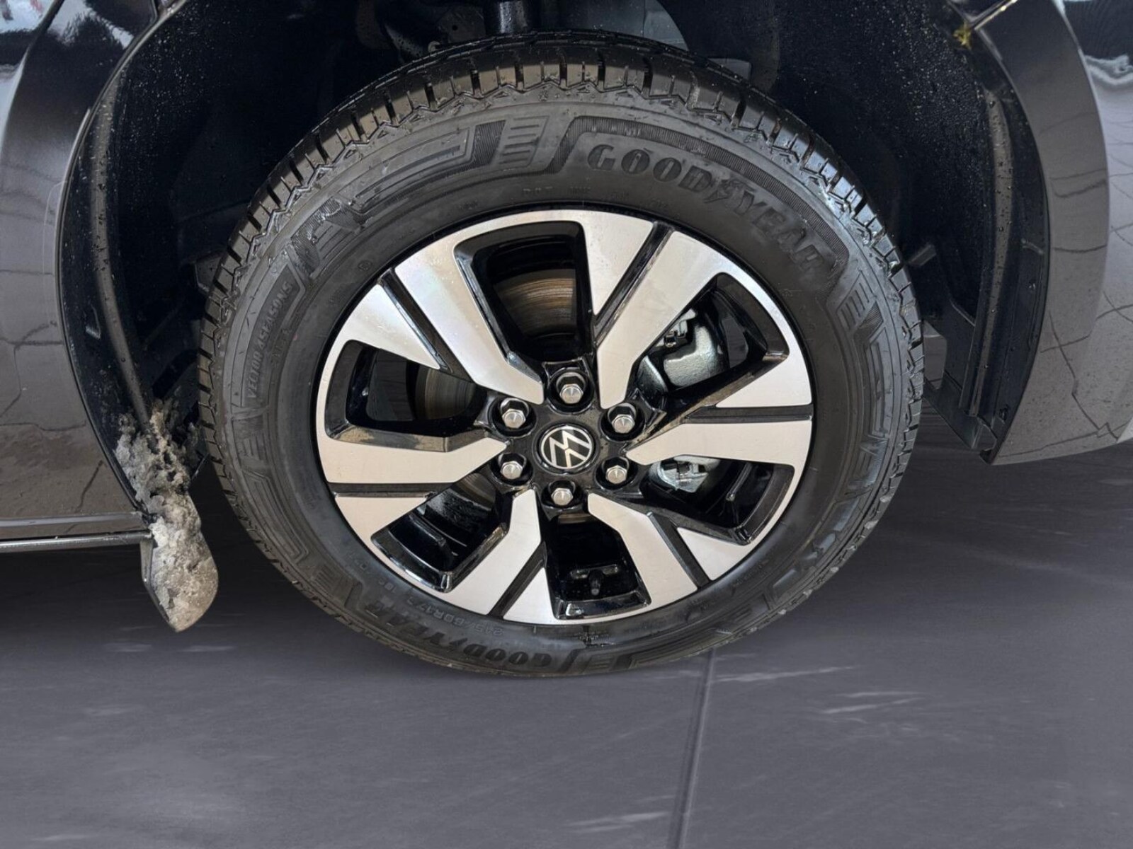 Volkswagen Transporter Kasten langer Radstand – Bild 8