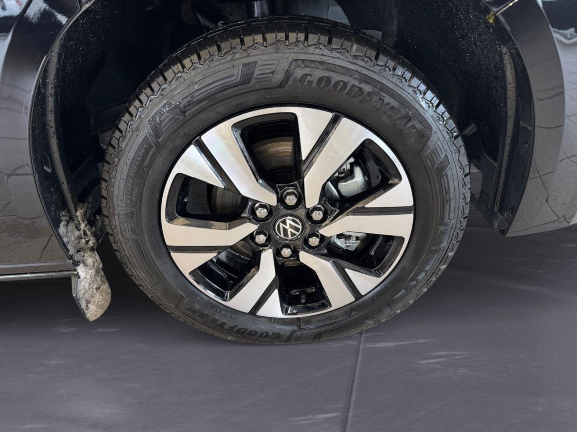 Volkswagen Transporter Kasten langer Radstand