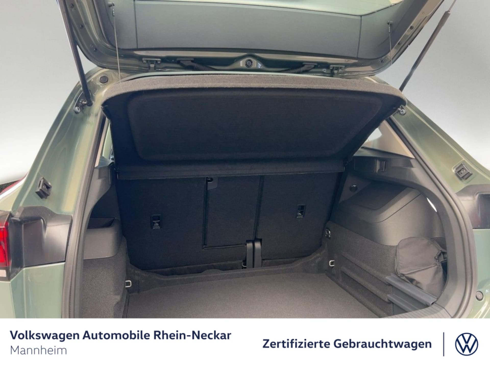Volkswagen Tiguan Basis-Modell