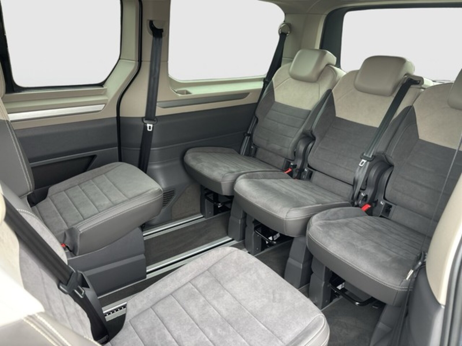 Volkswagen Multivan Langversion – Bild 12