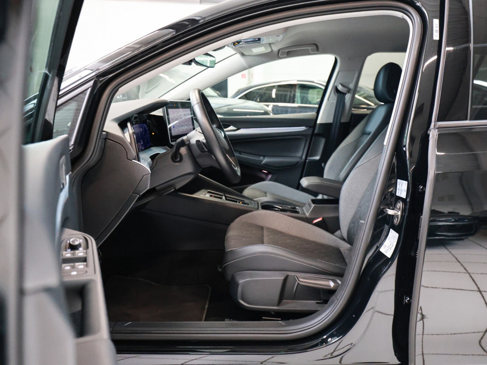 Volkswagen Golf Variant – Bild 12
