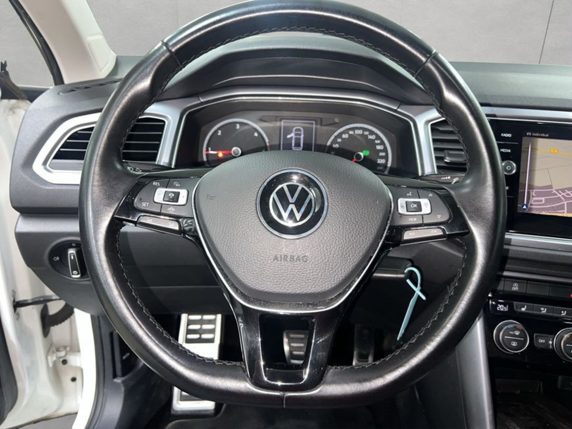 Volkswagen T-Roc Active