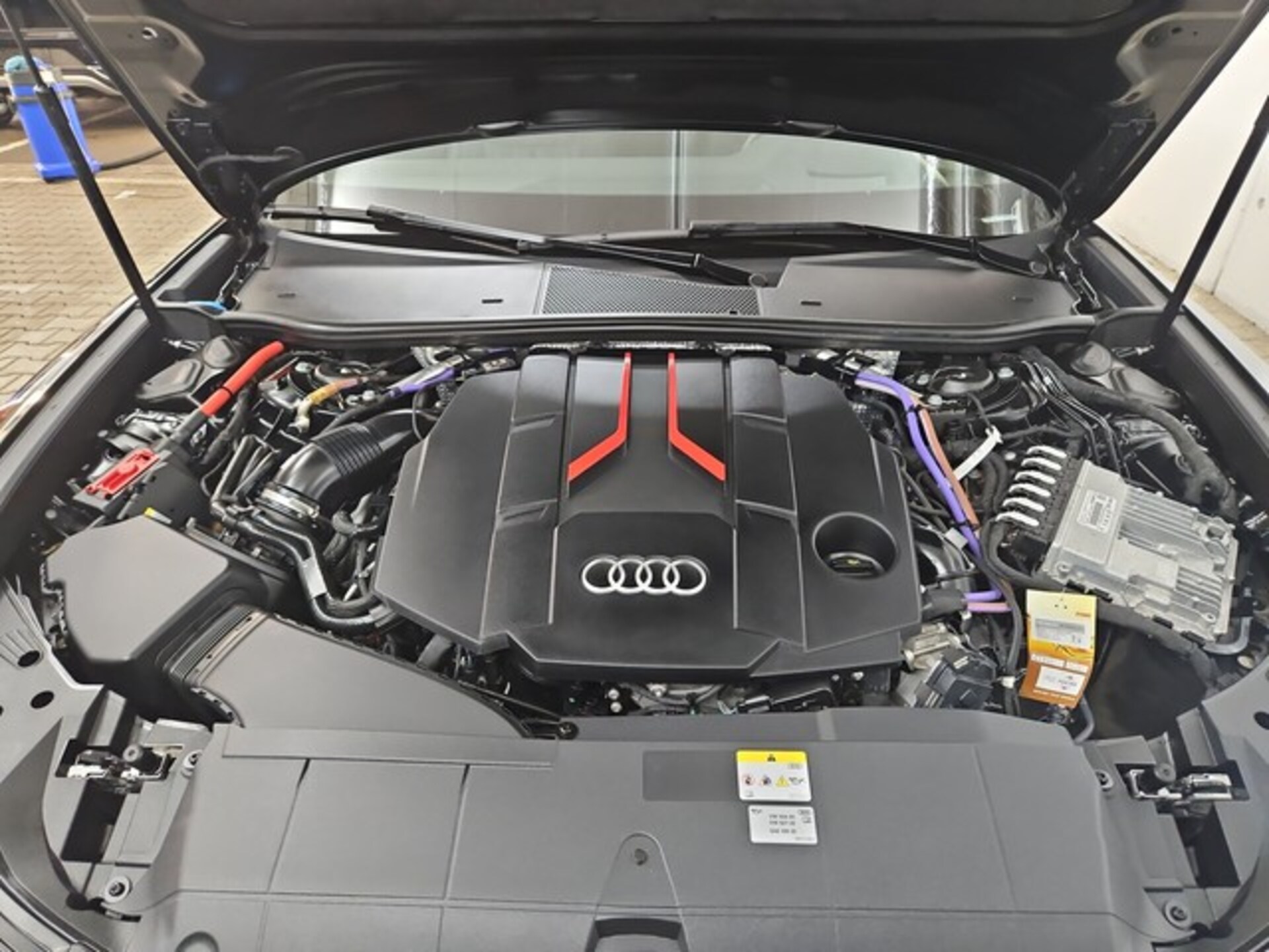 Audi S6 Avant