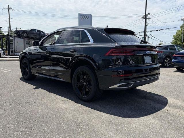 2023 Audi Q8