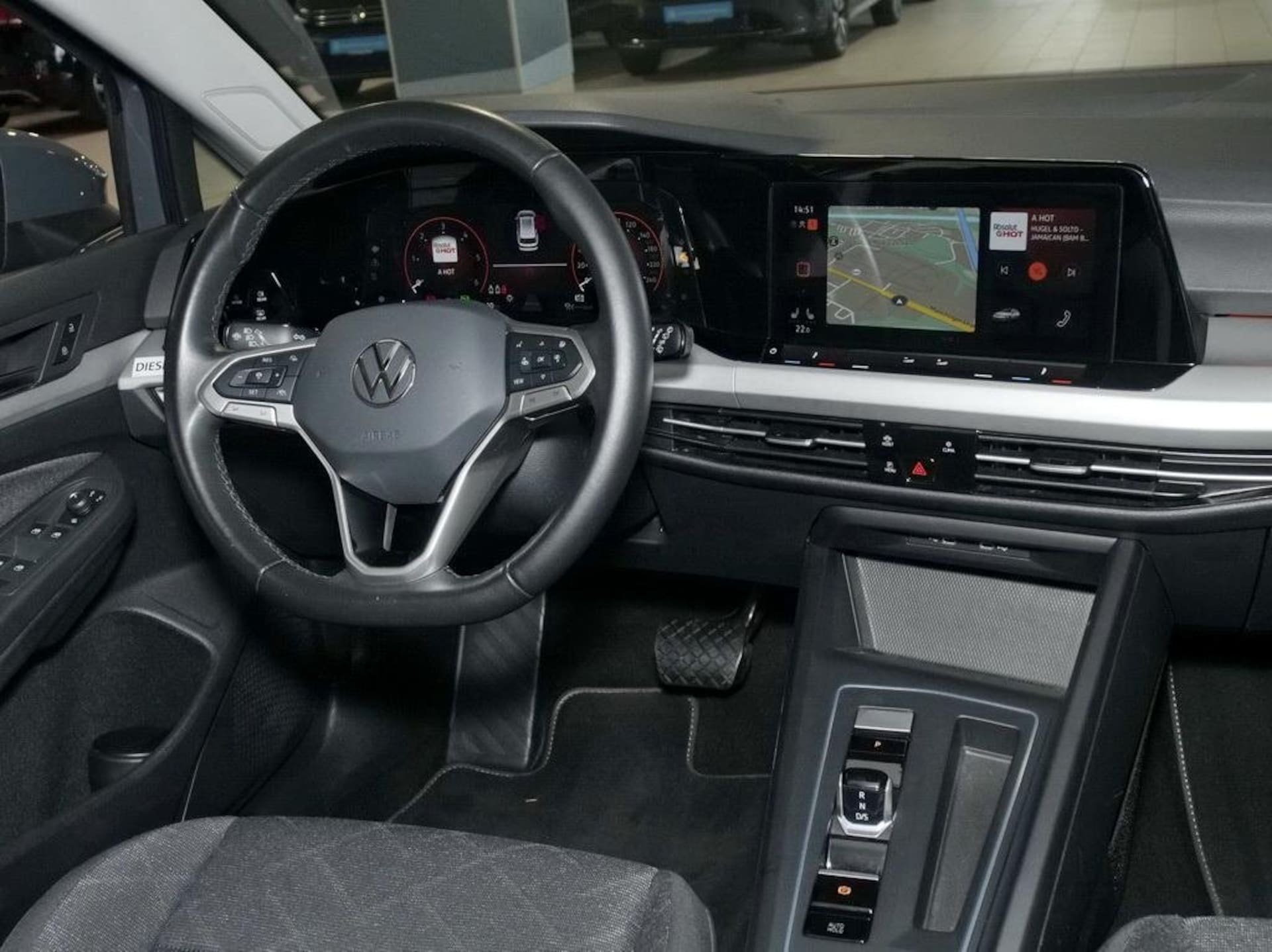 Volkswagen Golf Variant Life