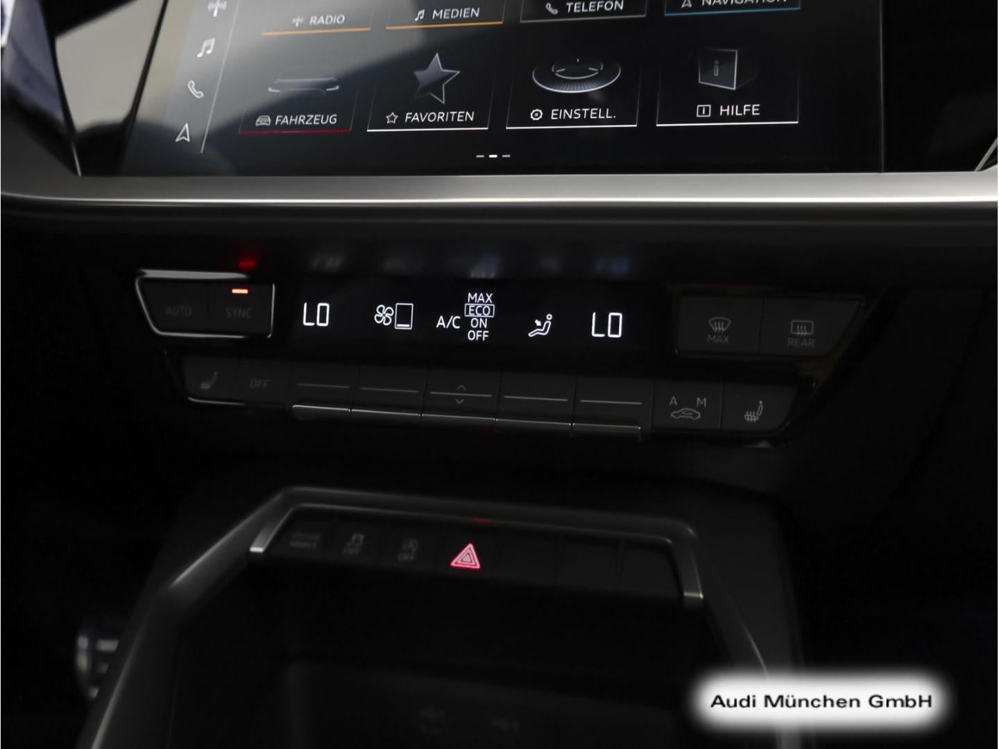 Bild über Audi S3 Sportback TFSI quattro S tronic - für weitere Informationen kontaktieren Sie den Audi Partner