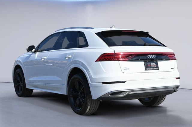 2023 Audi Q8