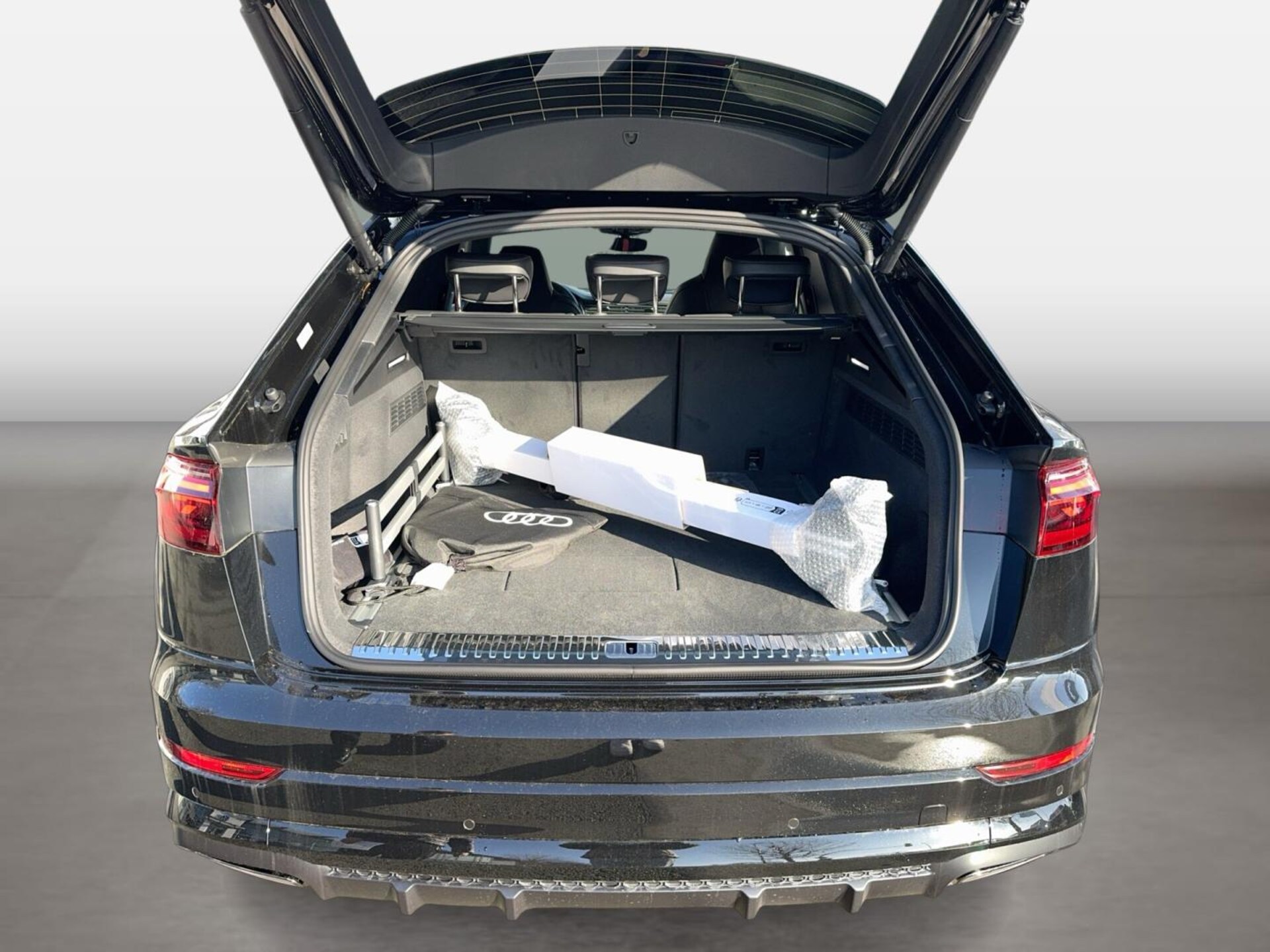 Audi Q8 SUV TFSI e