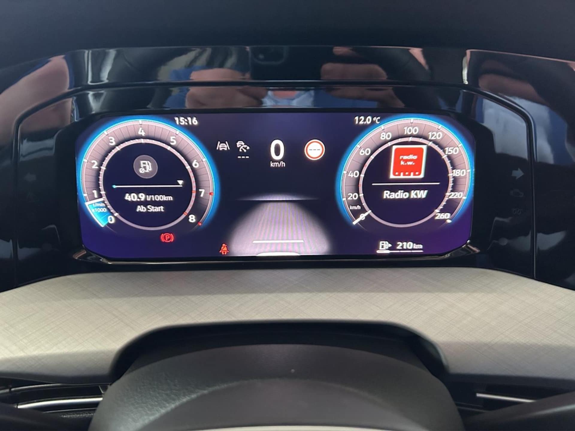 Volkswagen Golf Life