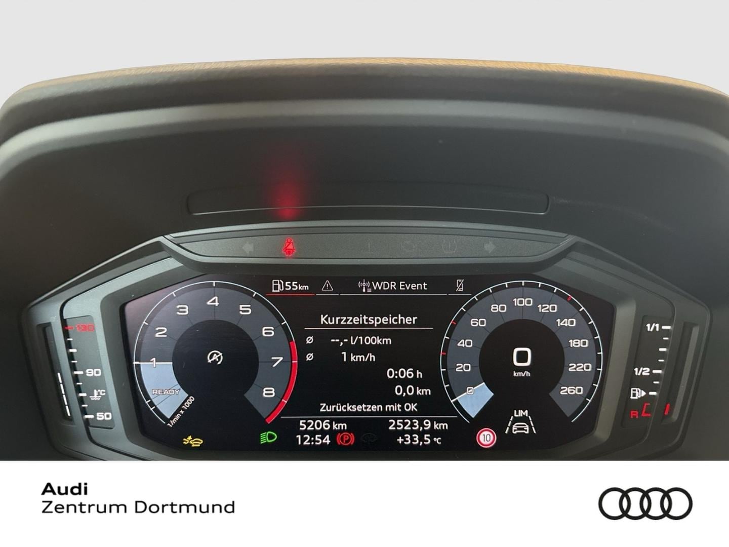 Bild über Audi A1 Sportback S line 30 TFSI Schaltgetriebe - für weitere Informationen kontaktieren Sie den Audi Partner